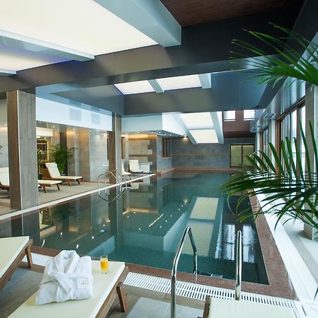 Amira Boutique Hotel Bansko Exterior foto The spa at the Mandarin Oriental, Munich